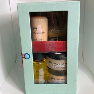 BNIB Spa Bath Gift